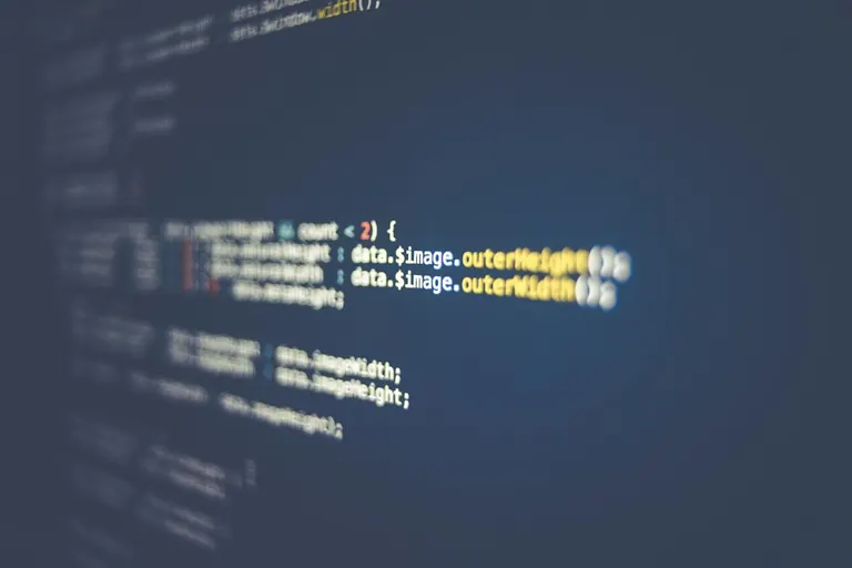 Code informatique affiché sur un écran